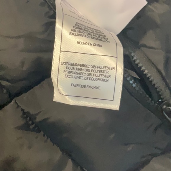 EUC Canada Weather Gear fully reversible black parka to fluffy faux fur. - Picture 7 of 11